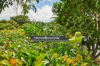 RYOBI 18V ONE+™ teleskopický plotostrih 40 cm RY18PHT40A-0