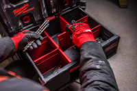 MILWAUKEE PACKOUT™ Box na náradie s 2 zásuvkami