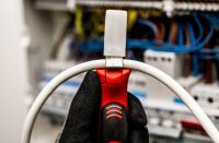 MILWAUKEE Odizolovací nástroj