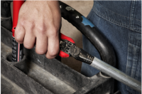 MILWAUKEE Elektrikárske kliešte 7v1