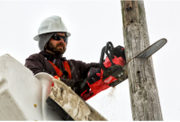 MILWAUKEE M18 FUEL™ Reťazová píla 35 cm, bez aku M18FCHS35-0