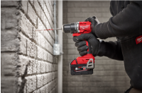 MILWAUKEE M18™ Aku vŕtačka s príklepom - kompaktná, 1x 4,0 Ah + 1x 2,0 Ah M18 BLPDRC-422C